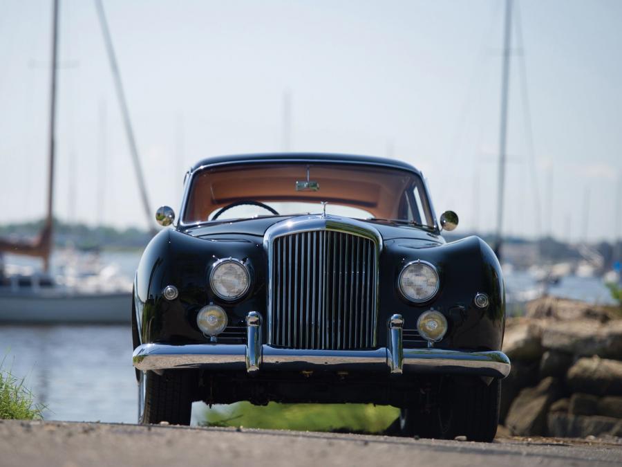  Bentley S1 Continental Sports Saloon by Mulliner 1955 года  (фото 21 из 34)